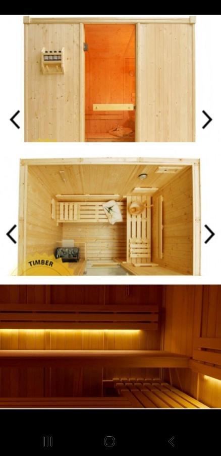 Apartment With Private Hot Tub, Sauna, Ice Bath, Gym Rainham  Exterior photo